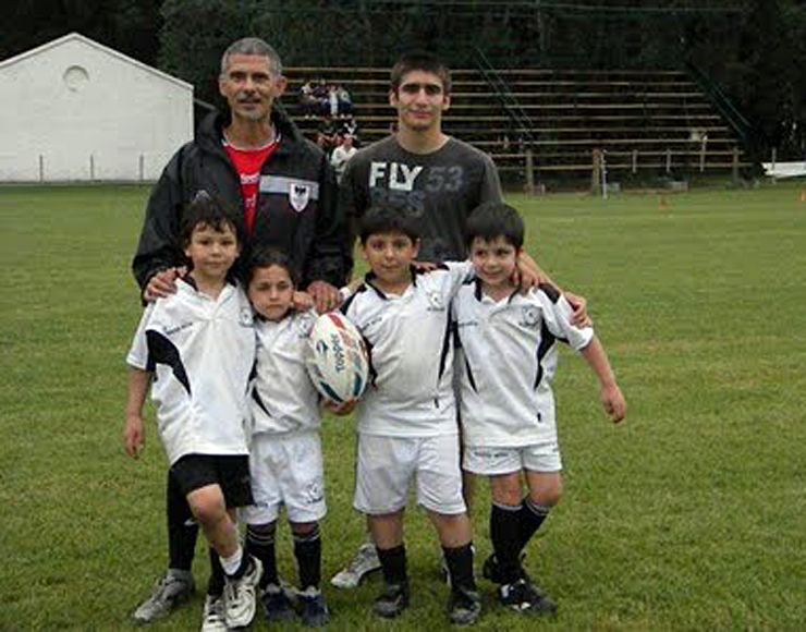 Coach Kids Rugby in Argentina