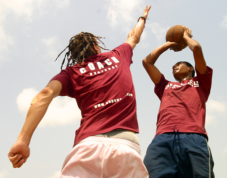 Play Basketball in Ghana