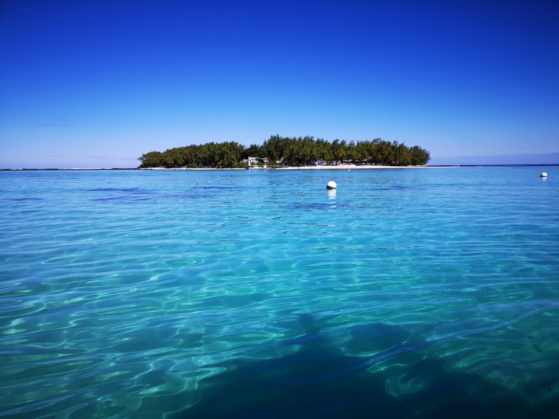 Snorkelling Mauritius in Blue Bay