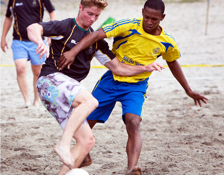 Play football in Mauritius