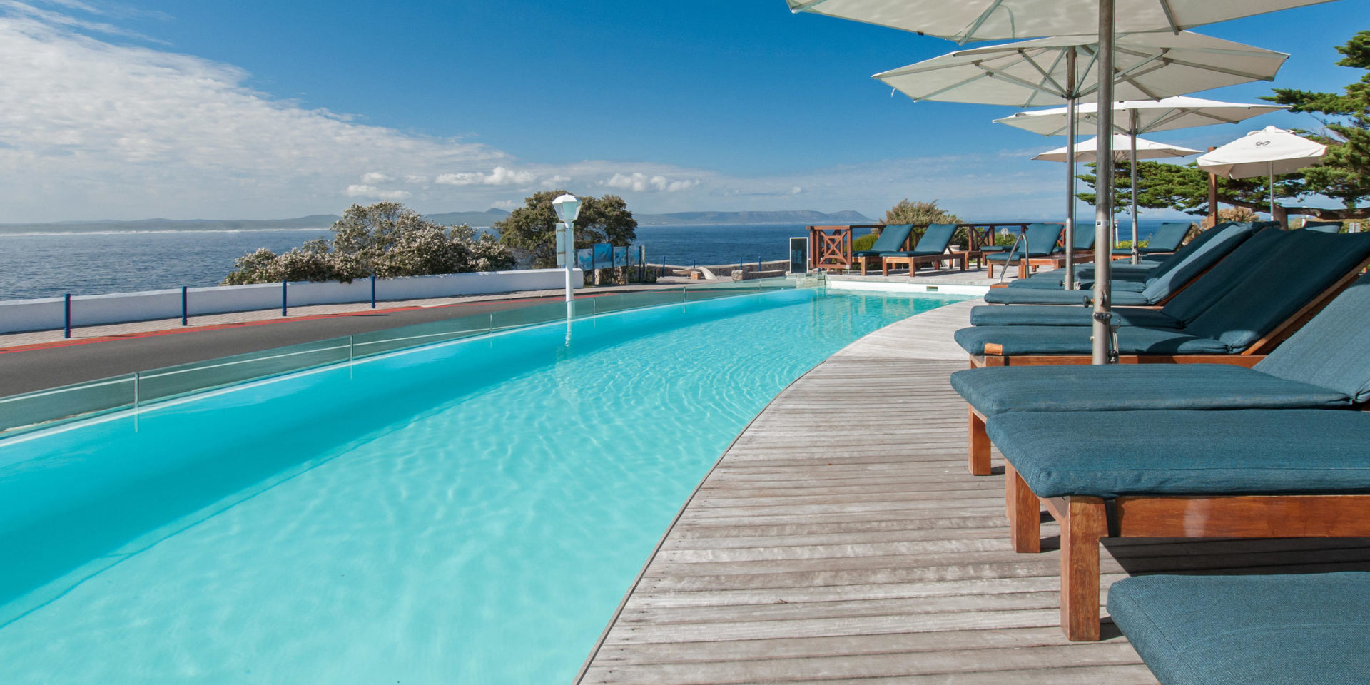 South Africa - Hermanus - Harbour House Hotel - View from infinity pool