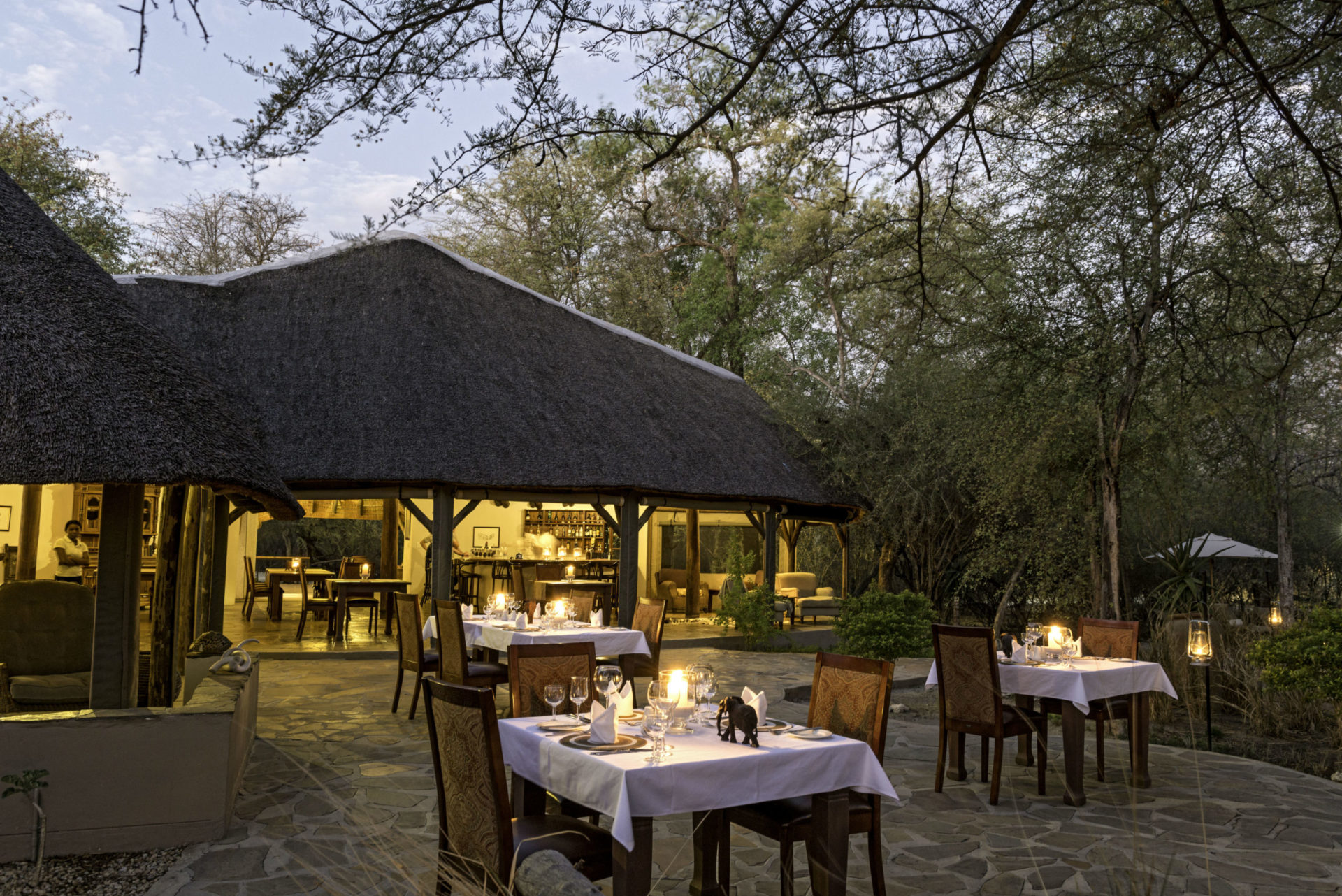 Namibia - 1552 - Onguma Etosha Aoba Lodge - Dining