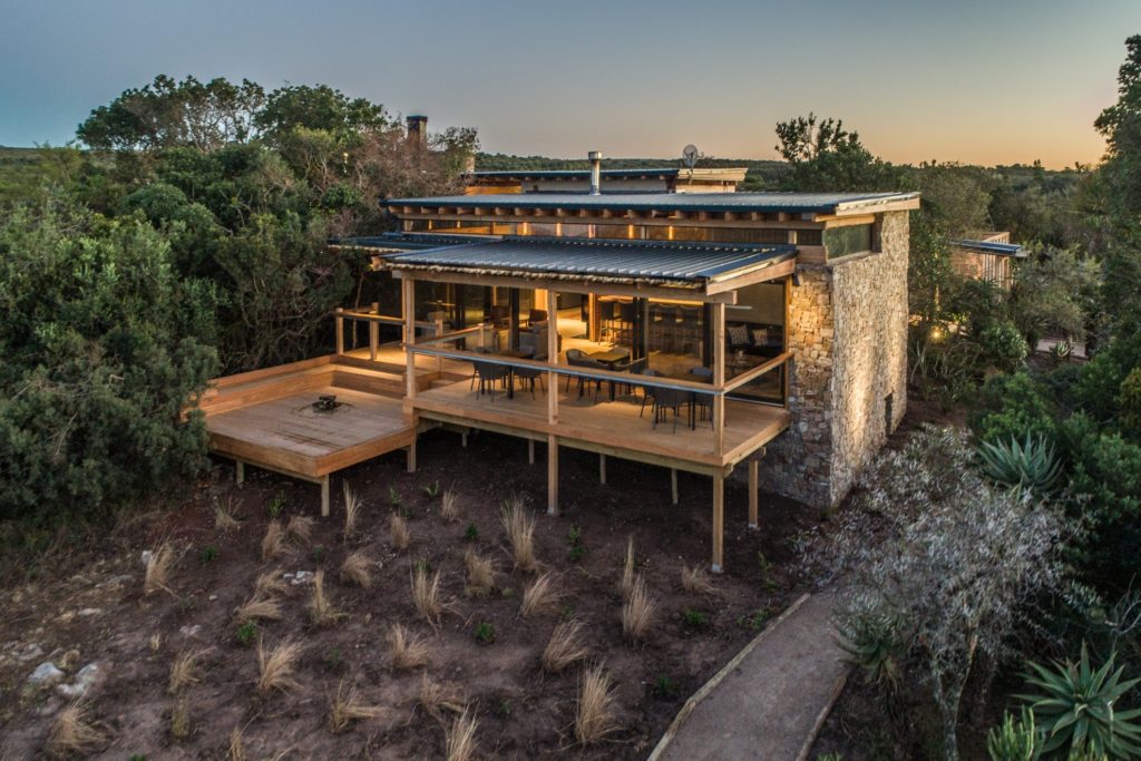South Africa - Eastern Private Game Reserves - Kariega Ukhozi Lodge - Outside room decking area