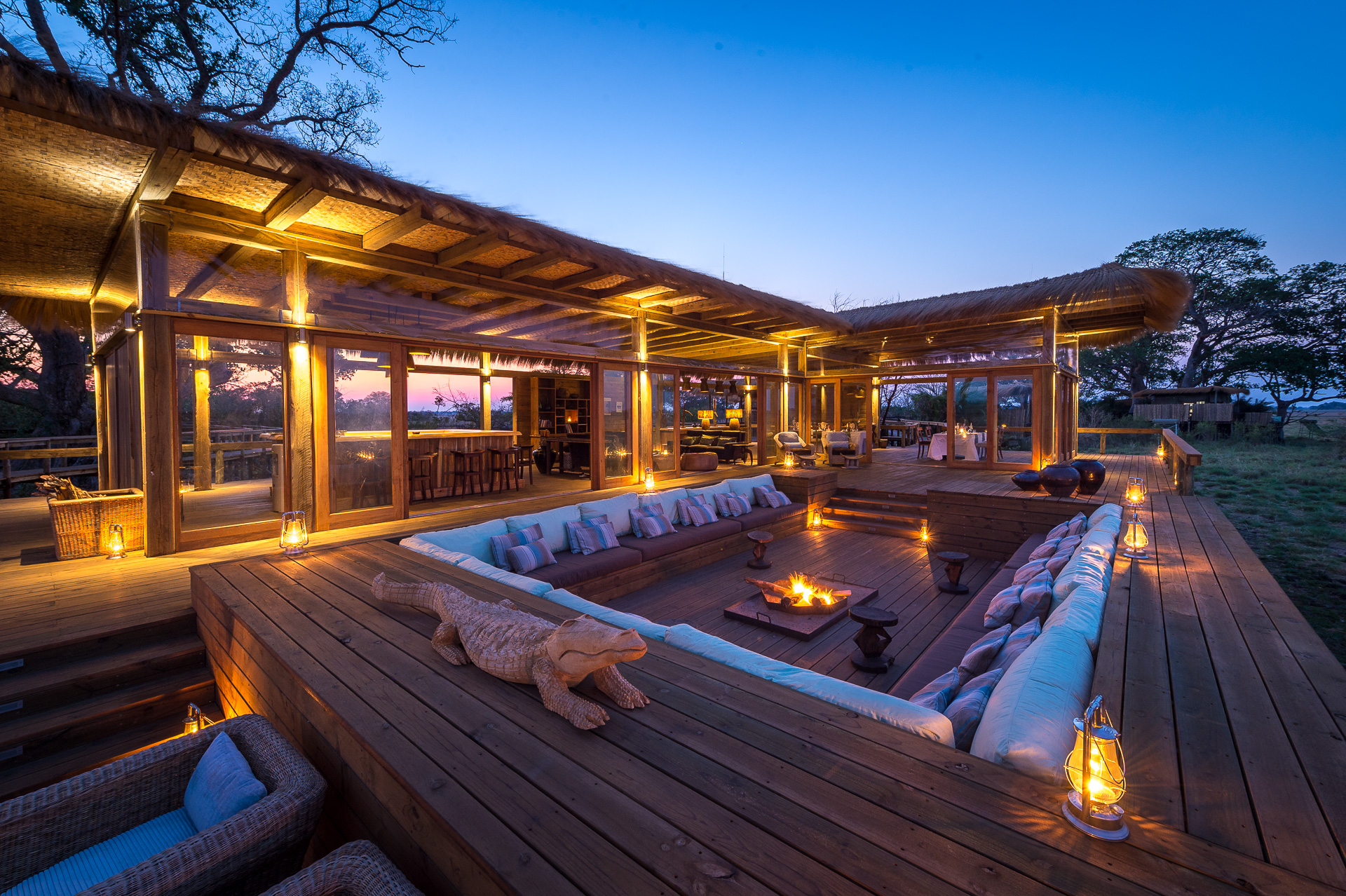 Zambia - Kafue National Park - 1564 - Shumba Camp decking at night
