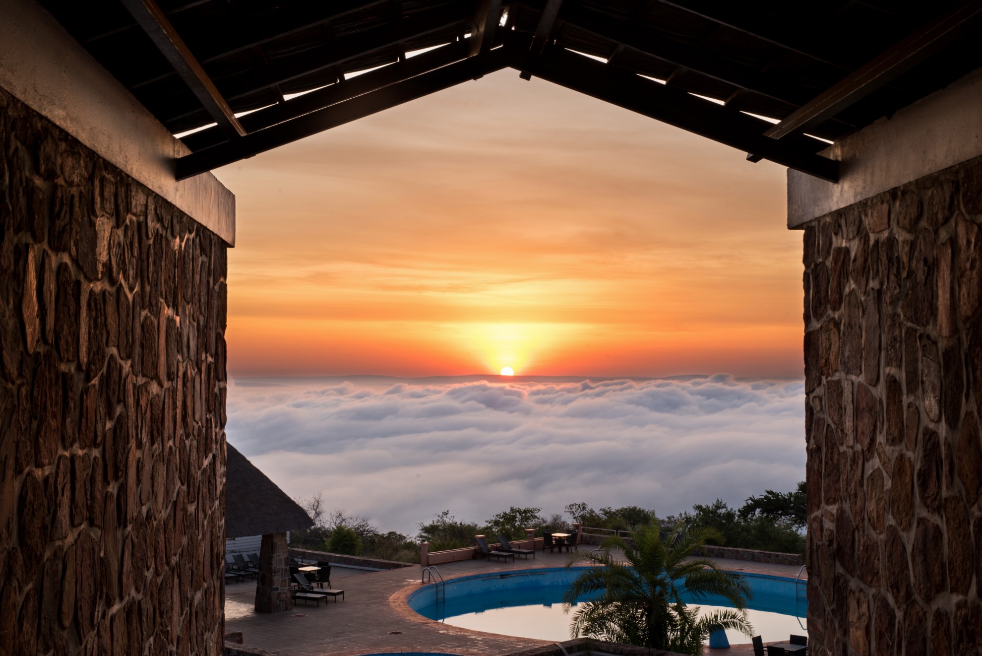 Rwanda - Akagera National Park - 1568 - Sunset over Lake