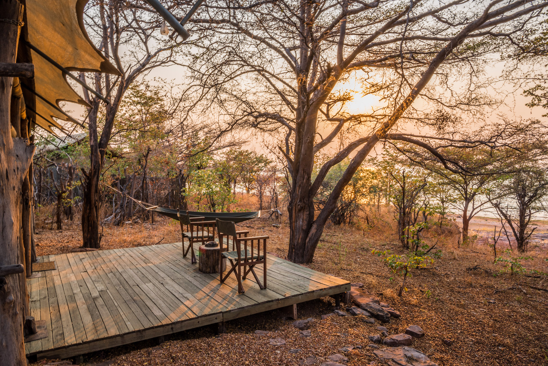 Zimbabwe - Lake Kariba - 1564 - Changa Lodge Decking