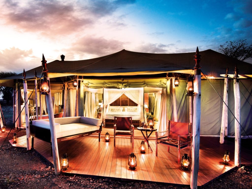 Tanzania - Central Serengeti - 1568 - Exterior Luxury Tent
