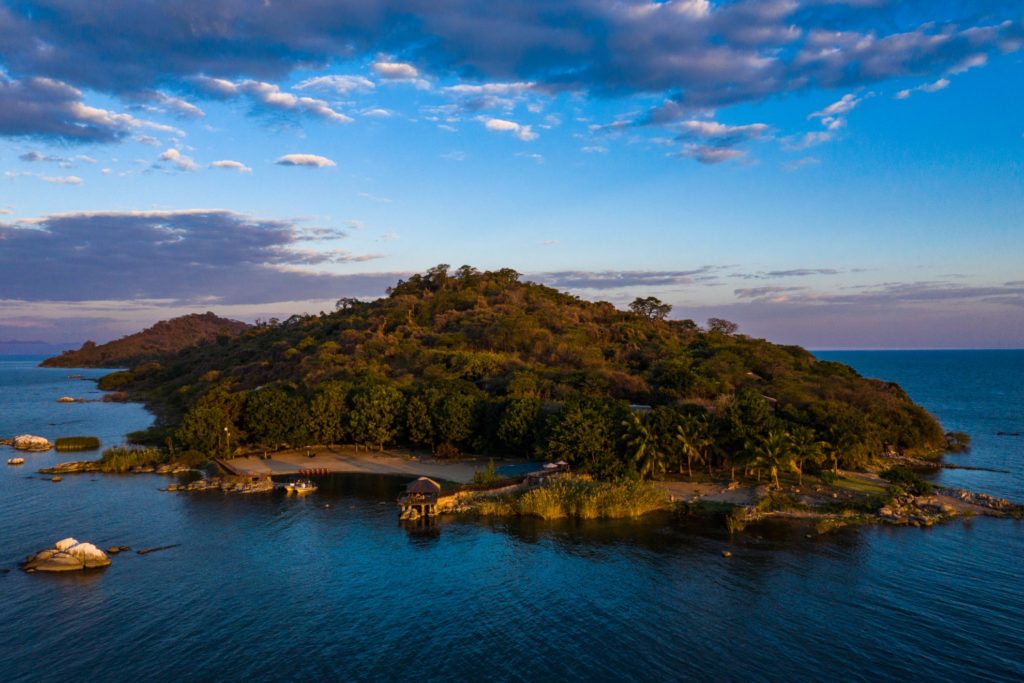 Blue Zebra Island Lodge Nankoma Island