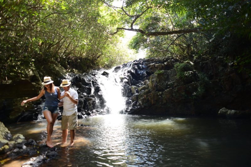 Mauritius - South Coast - 3996 - Heritage Telfair Resort & Spa - Heritage Nature Reserve - Waterfall wading