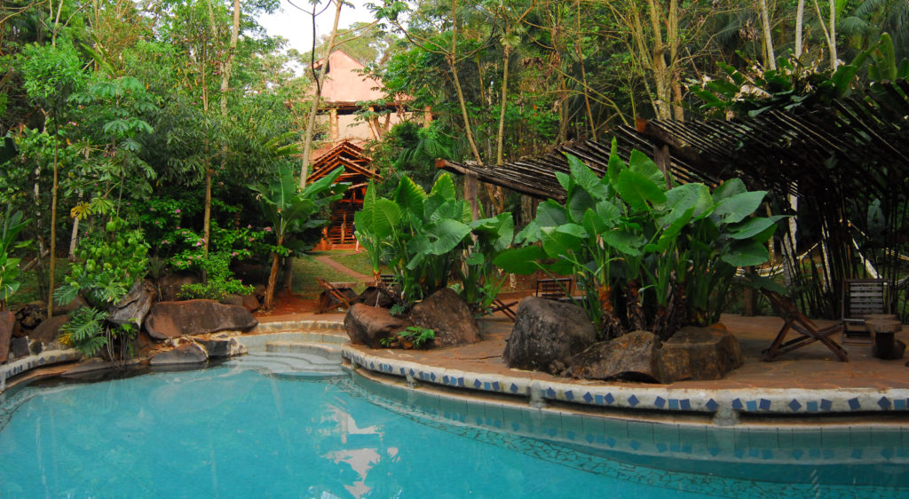 Argentina - Puerto Iguazu - 1584 - Yacutinga Lodge pool