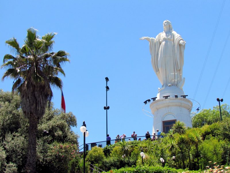 Chile - 1560 - Santiago - Statue Virgin San Cristobal