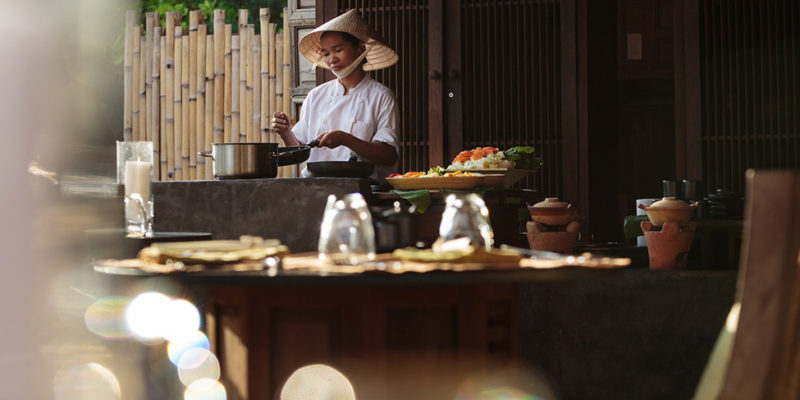 Vietnam - Con Dao - 16103 - Restaurant