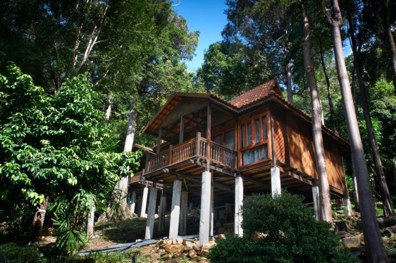 Malaysia - Langkawi - 18266 - Langkawi Berjaya Resort Front of Lodge