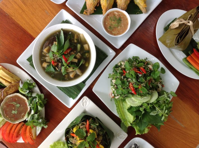 Laos - 17089 - Lao Lunch