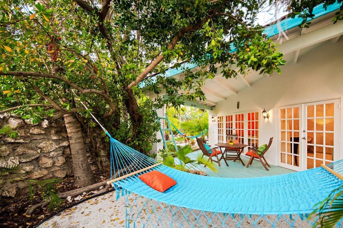 Aruba - Palm Beach - Boardwalk Boutique Hotel hammock
