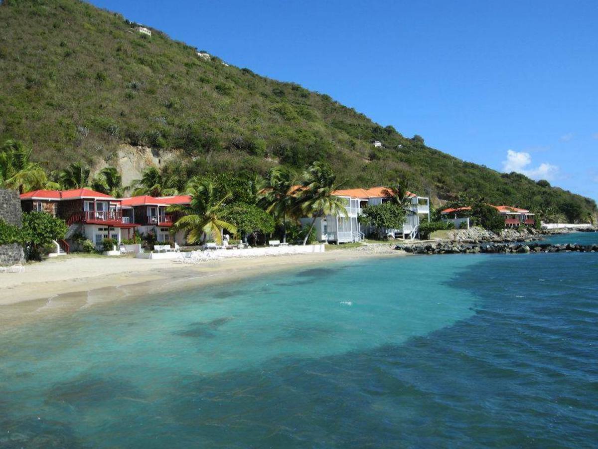 British Virgin Islands - Tortola - Fort Recovery Beachfront Villas & Hotel beach