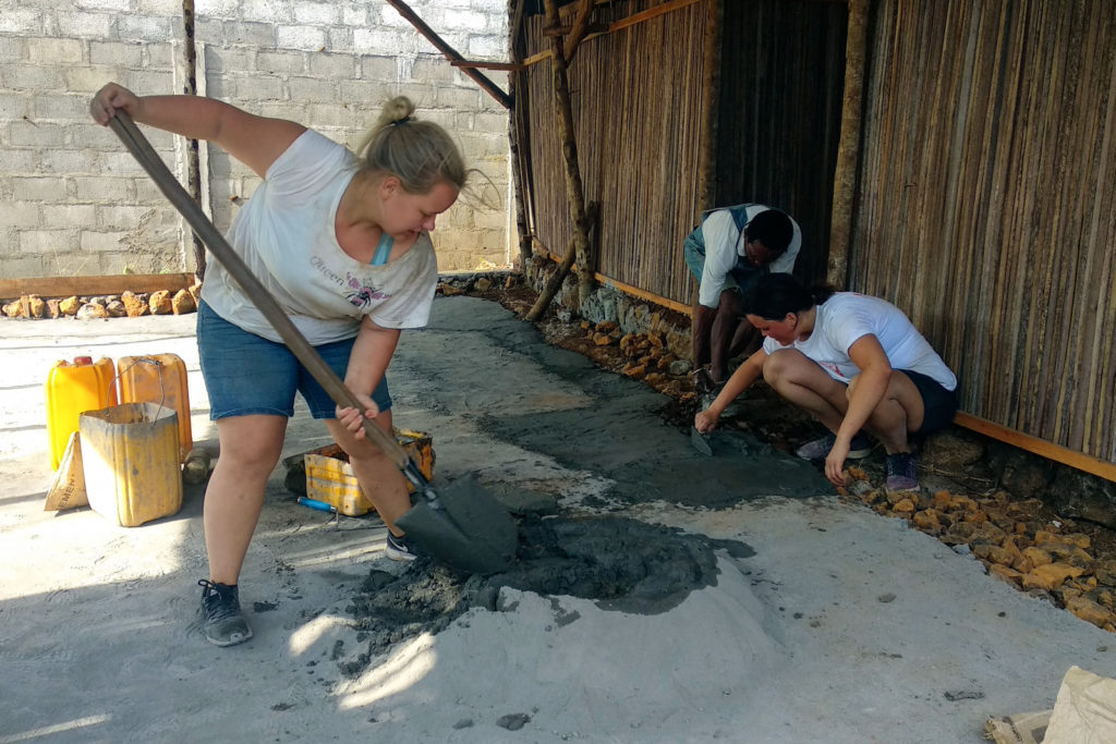 Volunteer Construction School Programme Madagascar