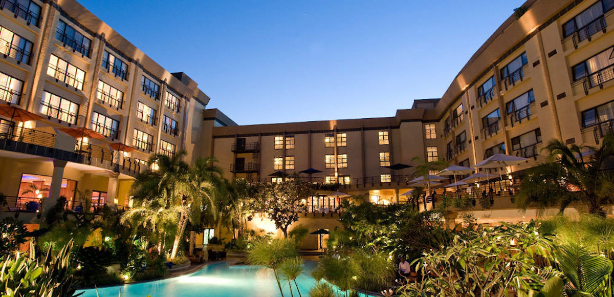 Rwanda - Kigali - 36569 - Kigali Serena Hotel pool