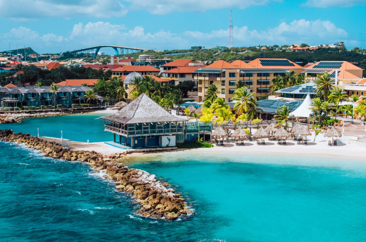 Curacao - Willemstad - Avila Beach Hotel