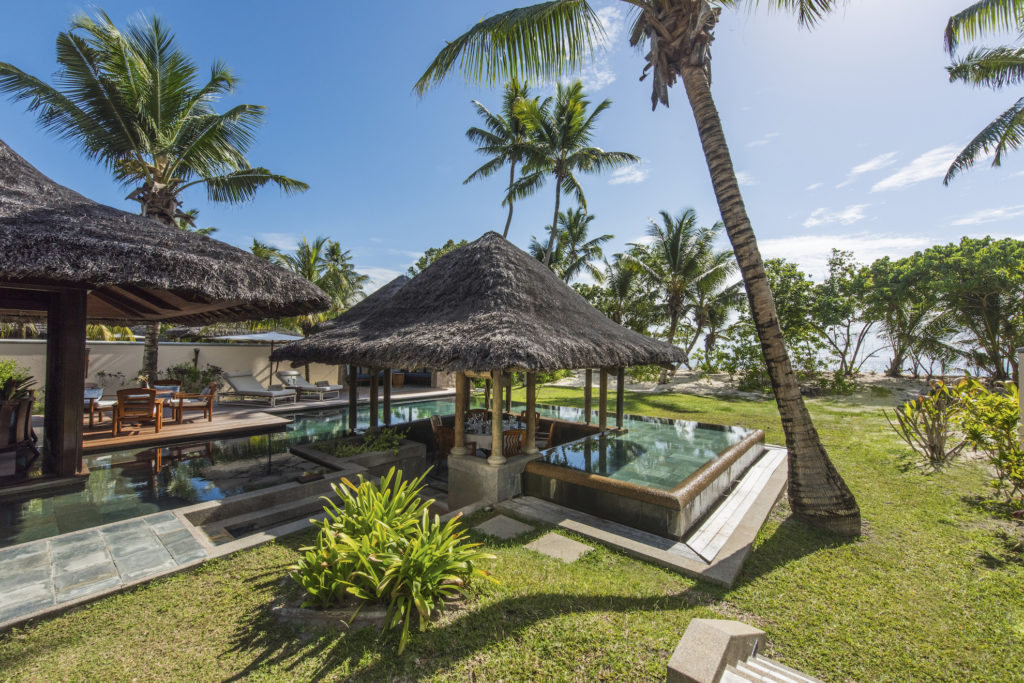 Seychelles - Praslin Island - 1554 - Constance Lemuria Resort pool
