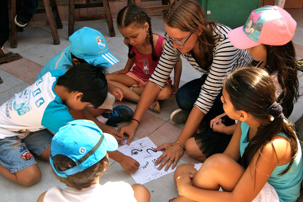 Work with kids in Peru