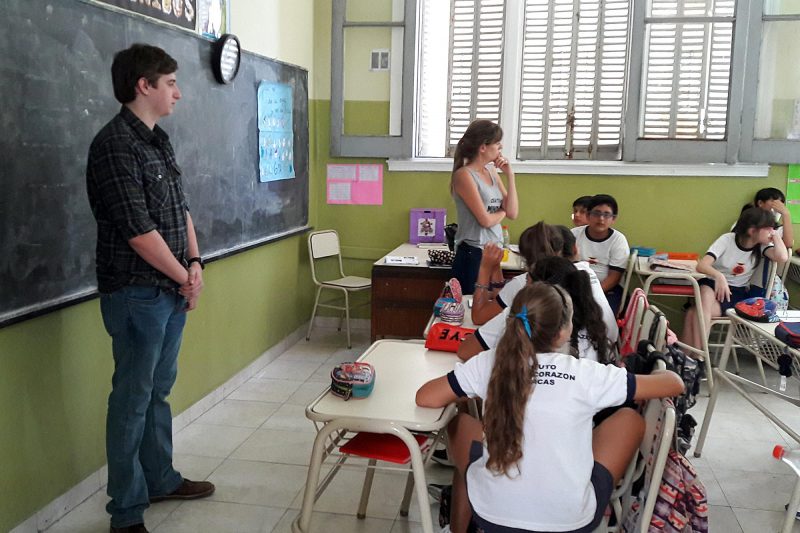 Teaching Kids English in Argentina