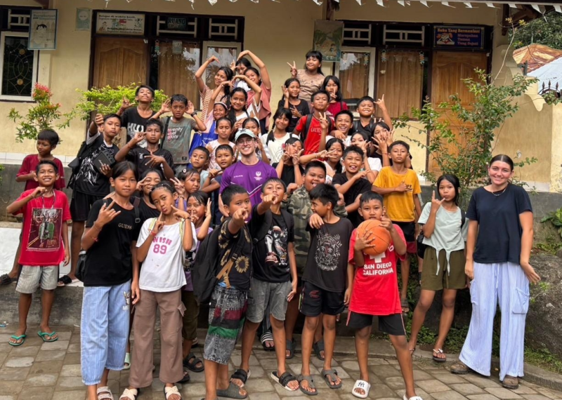 Group of kids in Bali doing sports session